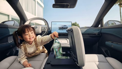 Nissan’s Primera Returns After 19 Years As A Chinese EV Bigger Than A Camry