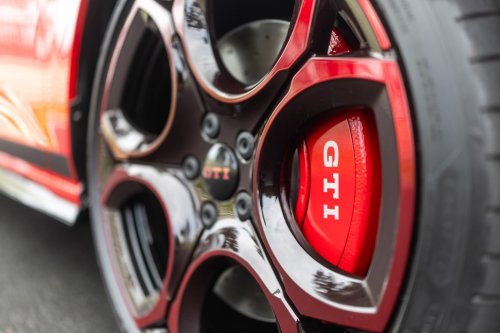 Honda’s Civic Type R Held This Record For 3 Years, VW’s 321 HP Golf Just Took It Back