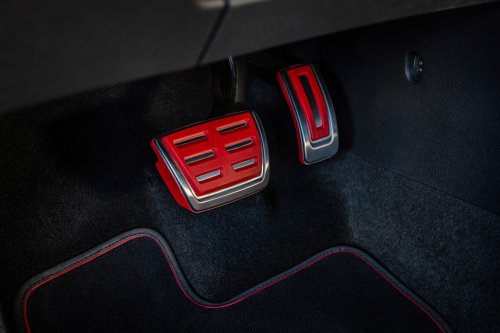 Honda’s Civic Type R Held This Record For 3 Years, VW’s 321 HP Golf Just Took It Back