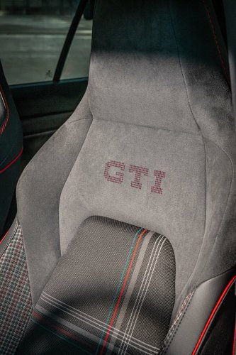 Honda’s Civic Type R Held This Record For 3 Years, VW’s 321 HP Golf Just Took It Back