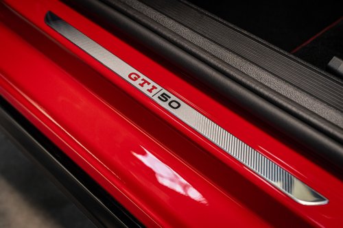 Honda’s Civic Type R Held This Record For 3 Years, VW’s 321 HP Golf Just Took It Back