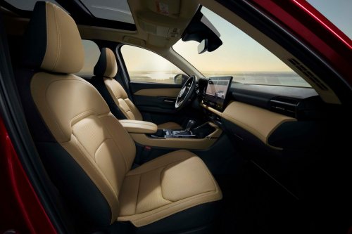 Mazda, Mazda Says A Finger On A Screen Beats Reaching For 15 Similar Buttons