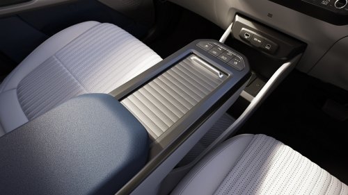Hyundai’s New Electric Minivan Is Really Just A Kia