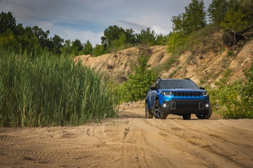 Jeep’s New Cherokee Gets Its Mojo Back With The Trailhawk
