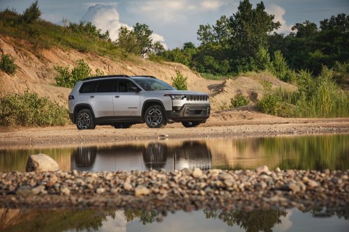 Jeep’s New Cherokee Gets Its Mojo Back With The Trailhawk