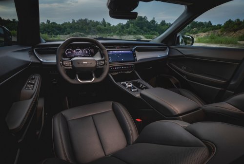 Jeep’s New Cherokee Gets Its Mojo Back With The Trailhawk