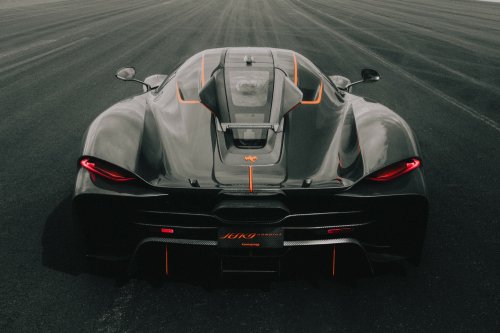 Forget AWD And Electric Motors, This Gas Car Hit 190 MPH In The Quarter-Mile