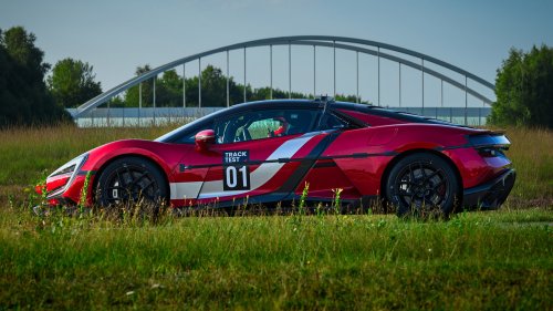 BYD’s 2,978 HP Hypercar Just Found Its First Buyers Willing To Pay Bugatti Money
