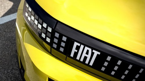Fiat, Fiat’s Pandina Replacement Has Three Seats And The Driver Sits In The Middle