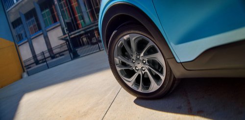 Chevy Builds 30 Identical Bolts At A Time And Keeps A Clone Of Each Version