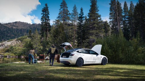 Tesla, Canada Let In 2,910 Chinese EVs Last Month, Only 18 Were Confirmed Non-Tesla
