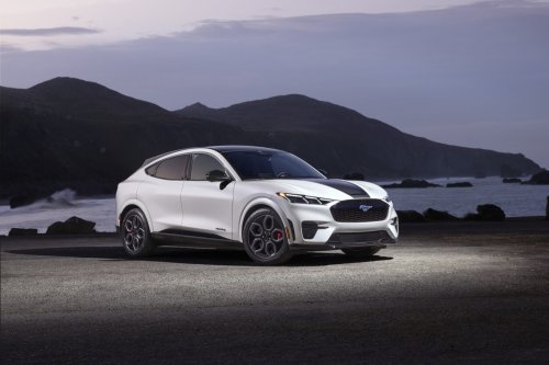 Ford Sales Plummet Nearly 14% Even With Employee Pricing For Everyone