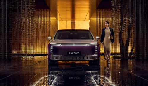Mercedes, BMW, Porsche, Mercedes, BMW, And Porsche Are Losing To A $104K Chinese Sedan Most Americans Can’t Pronounce