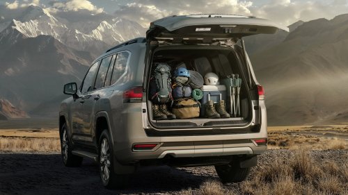 Toyota, Toyota Land Cruiser, Toyota Land Cruiser 300, Toyota’s Updated 2027 Land Cruiser 300 Drops Gas V6 For Its Most Powerful Setup Yet