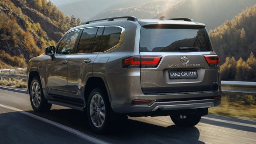 Toyota’s Updated 2027 Land Cruiser 300 Drops Gas V6 For Its Most Powerful Setup Yet
