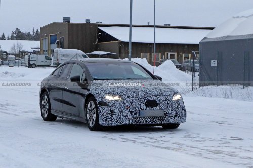 Mercedes Is Betting On A Yoke To Save The Disastrous EQS