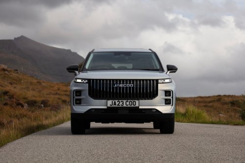 Range Rover Takes Chinese Copies As A “Compliment”