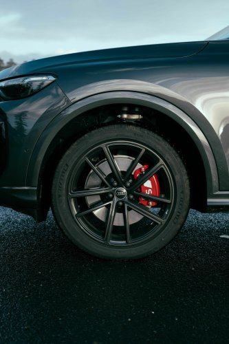 Audi’s 2026 SQ5 Drives Like It Costs More And Feels Like It Costs Less | Review