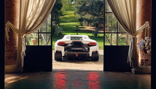 Collectors Want A Stick-Shift, Lamborghini’s Boss Says That’s Exactly The Problem