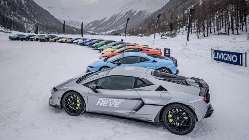 Collectors Want A Stick-Shift, Lamborghini’s Boss Says That’s Exactly The Problem