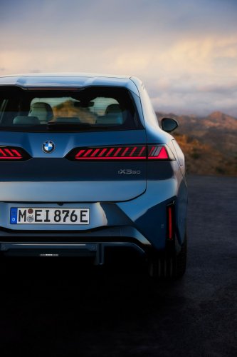 BMW’s New iX3 50 Costs Less Than Its Own Gas X3 M50. Its Range Embarrasses The Model Y