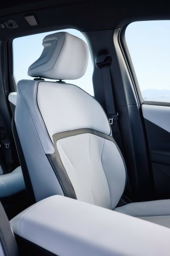 BMW’s New iX3 50 Costs Less Than Its Own Gas X3 M50. Its Range Embarrasses The Model Y