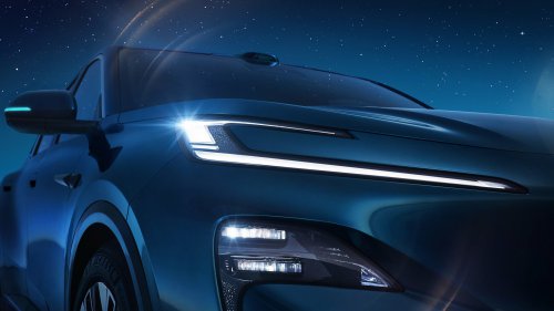 Buick’s New $23K Plug-In SUV Pulls 10,000 Orders In 90 Minutes, None From America