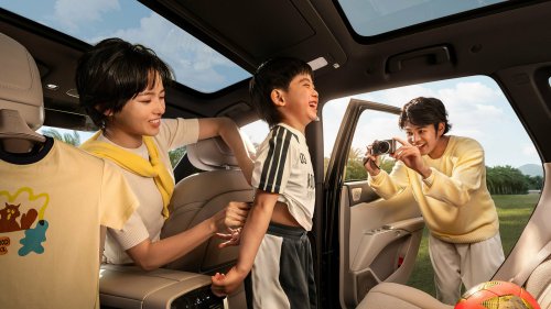 Buick’s New $23K Plug-In SUV Pulls 10,000 Orders In 90 Minutes, None From America