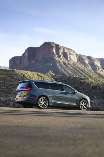 Chrysler’s CEO Says Buy The Minivan, And The Data Says He Really Needs You To