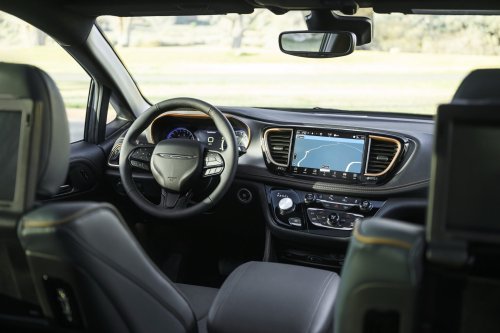 Chrysler, Chrysler’s CEO Says Buy The Minivan, And The Data Says He Really Needs You To