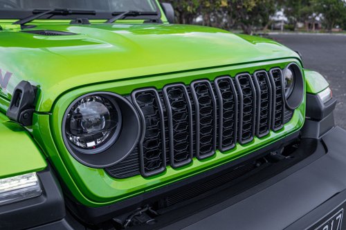 Jeep’s 2026 Gladiator Rubicon Proves You Don’t Buy This Truck With Your Head | Review