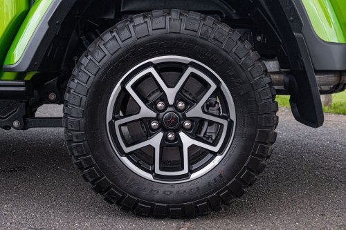 Jeep’s 2026 Gladiator Rubicon Proves You Don’t Buy This Truck With Your Head | Review