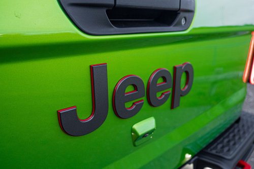 Jeep’s 2026 Gladiator Rubicon Proves You Don’t Buy This Truck With Your Head | Review