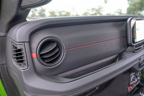 Jeep’s 2026 Gladiator Rubicon Proves You Don’t Buy This Truck With Your Head | Review