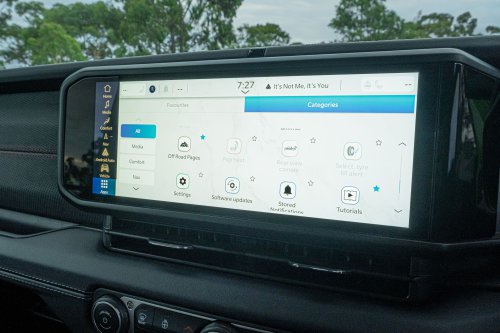 Jeep’s 2026 Gladiator Rubicon Proves You Don’t Buy This Truck With Your Head | Review