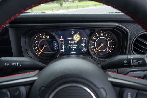 Jeep’s 2026 Gladiator Rubicon Proves You Don’t Buy This Truck With Your Head | Review