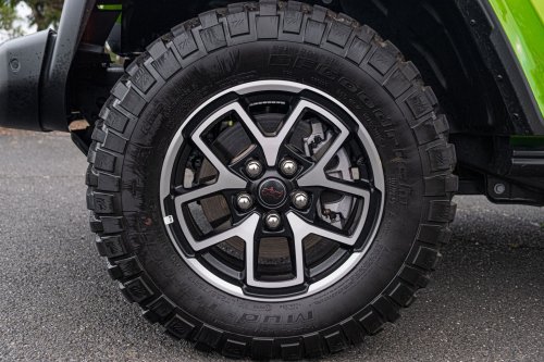 Jeep’s 2026 Gladiator Rubicon Proves You Don’t Buy This Truck With Your Head | Review