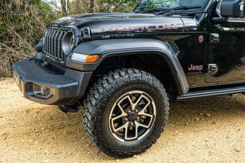 Everyone Else Built A Better SUV, Jeep Built A Better 2026 Wrangler Rubicon | Review