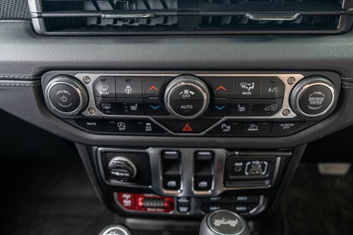 Everyone Else Built A Better SUV, Jeep Built A Better 2026 Wrangler Rubicon | Review