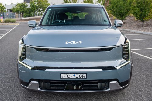 Kia’s 2026 EV9 Earth Gets The Hard Part Right And Stumbles On The Obvious One | Review