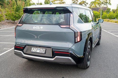 Kia’s 2026 EV9 Earth Gets The Hard Part Right And Stumbles On The Obvious One