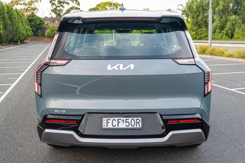 Kia’s 2026 EV9 Earth Gets The Hard Part Right And Stumbles On The Obvious One | Review