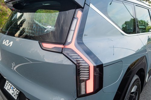 Kia’s 2026 EV9 Earth Gets The Hard Part Right And Stumbles On The Obvious One | Review