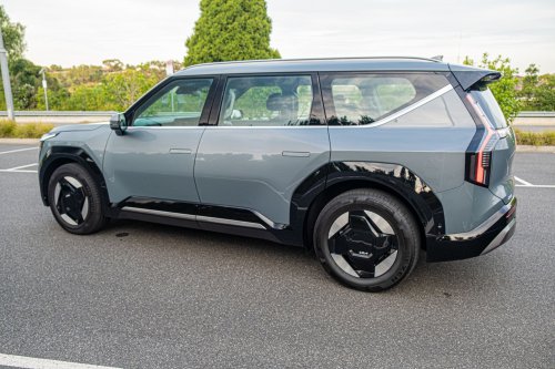 Kia’s 2026 EV9 Earth Gets The Hard Part Right And Stumbles On The Obvious One | Review