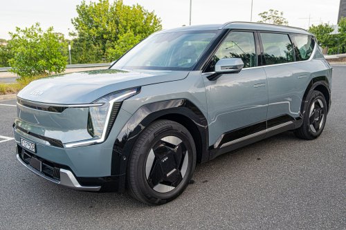 Kia’s 2026 EV9 Earth Gets The Hard Part Right And Stumbles On The Obvious One