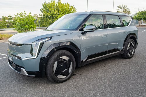 Kia’s 2026 EV9 Earth Gets The Hard Part Right And Stumbles On The Obvious One