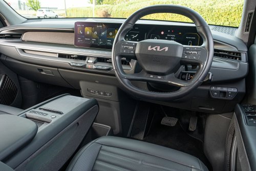 Kia’s 2026 EV9 Earth Gets The Hard Part Right And Stumbles On The Obvious One