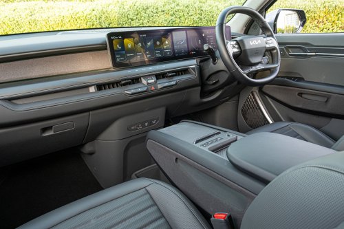 Kia’s 2026 EV9 Earth Gets The Hard Part Right And Stumbles On The Obvious One | Review