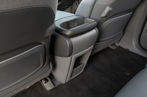 Kia’s 2026 EV9 Earth Gets The Hard Part Right And Stumbles On The Obvious One | Review