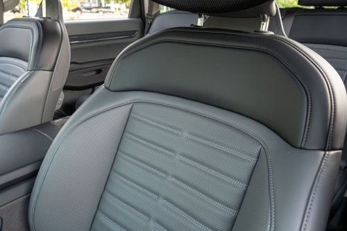 Kia’s 2026 EV9 Earth Gets The Hard Part Right And Stumbles On The Obvious One